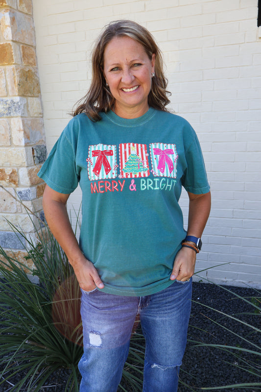 Merry & Bright Bows tee