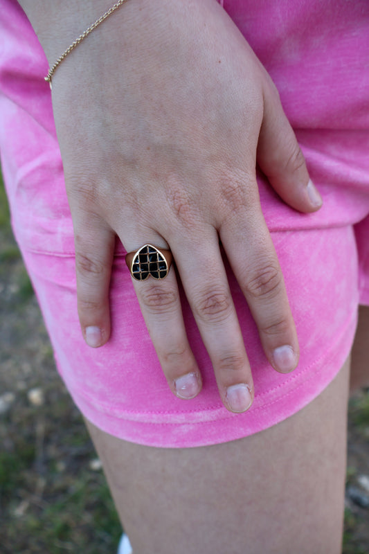 Heart ring