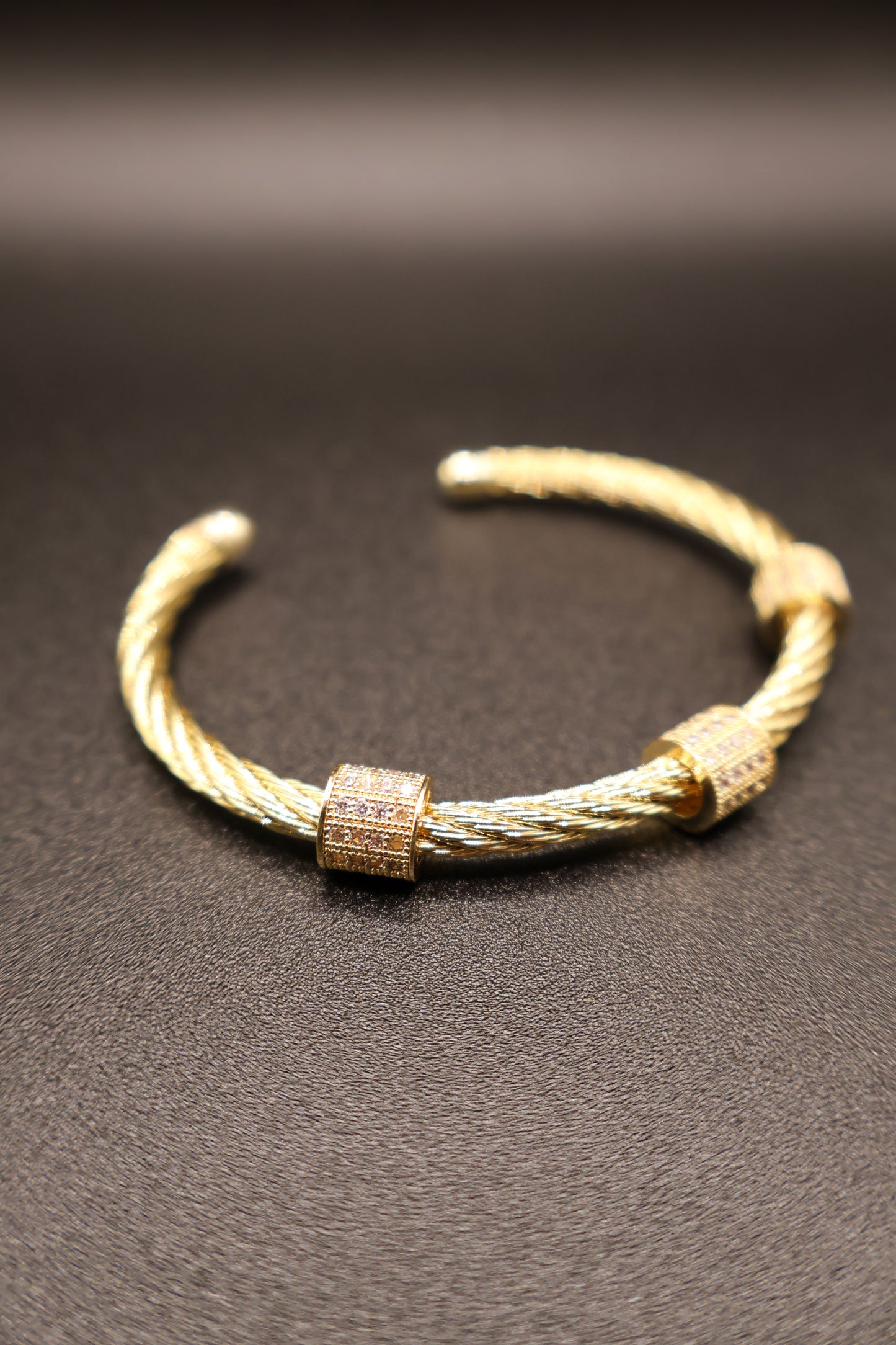 C cuff