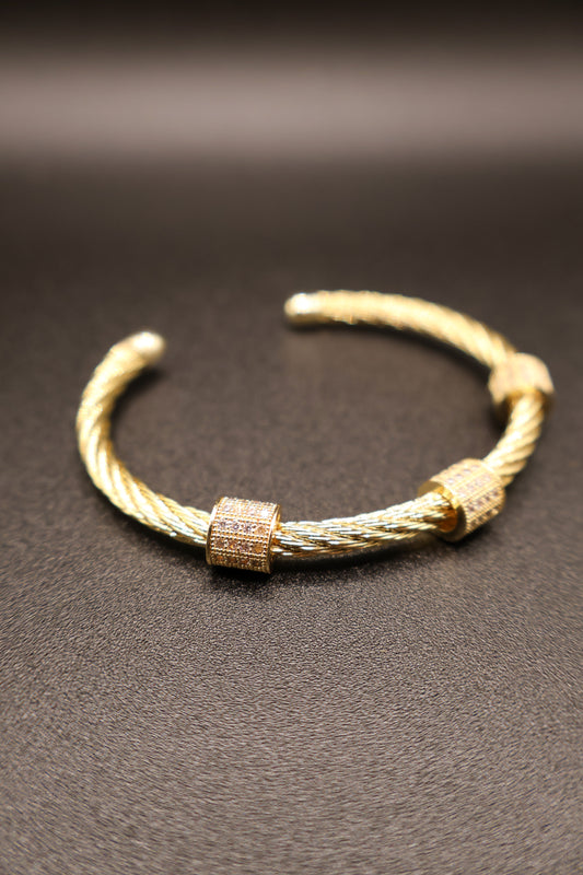 C cuff