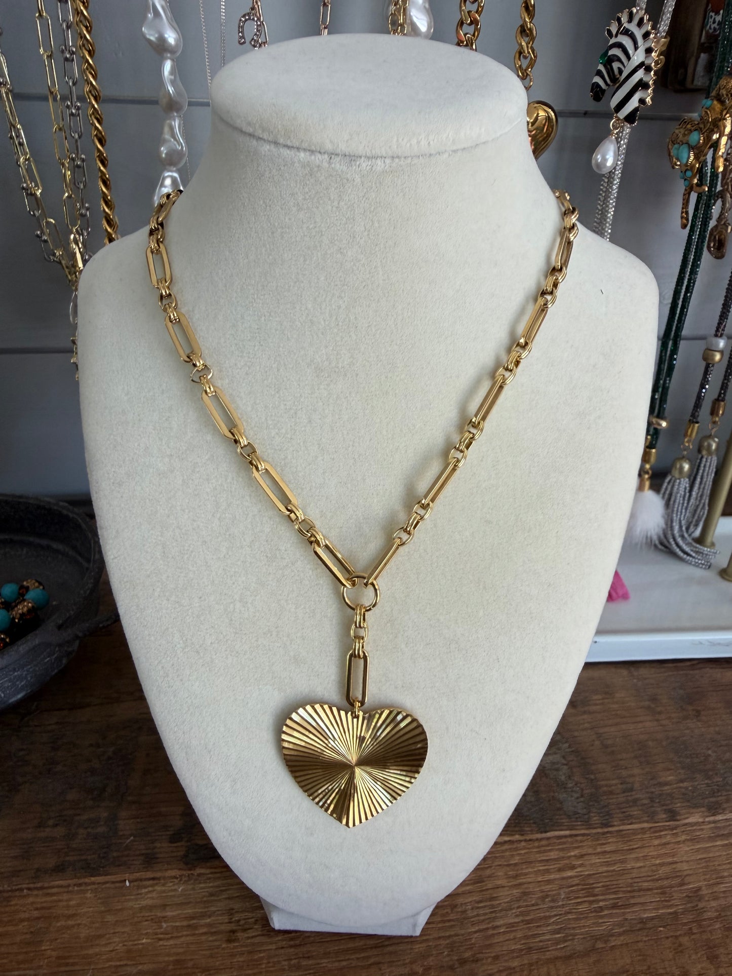 Retro Heart Necklace
