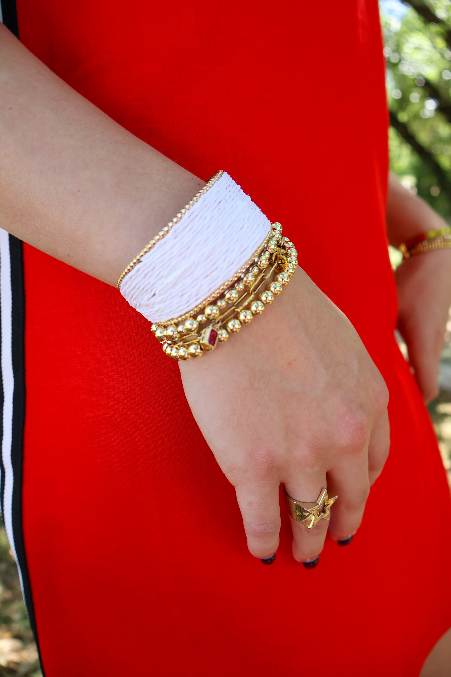 Raffia cuff