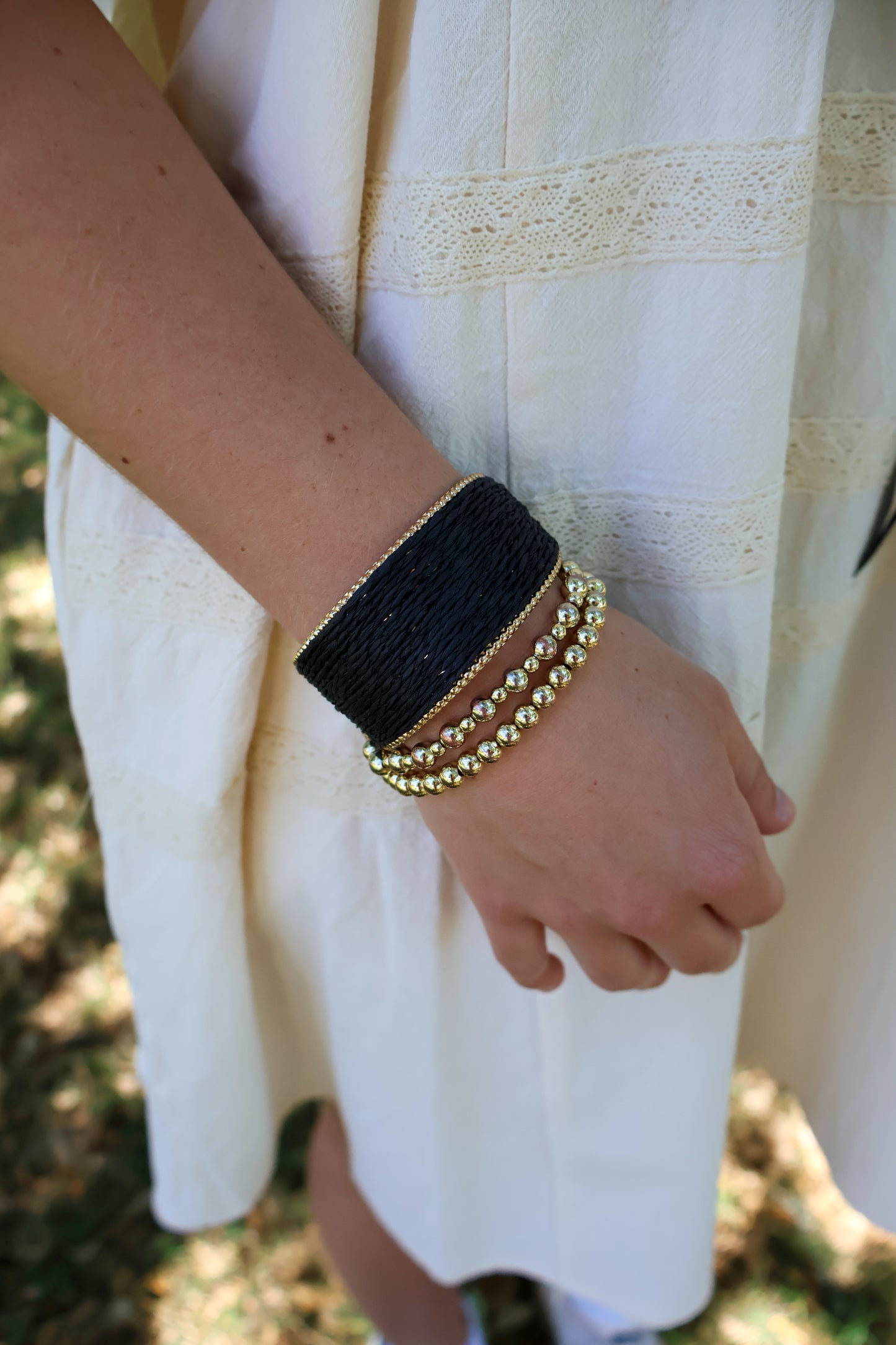 Raffia cuff