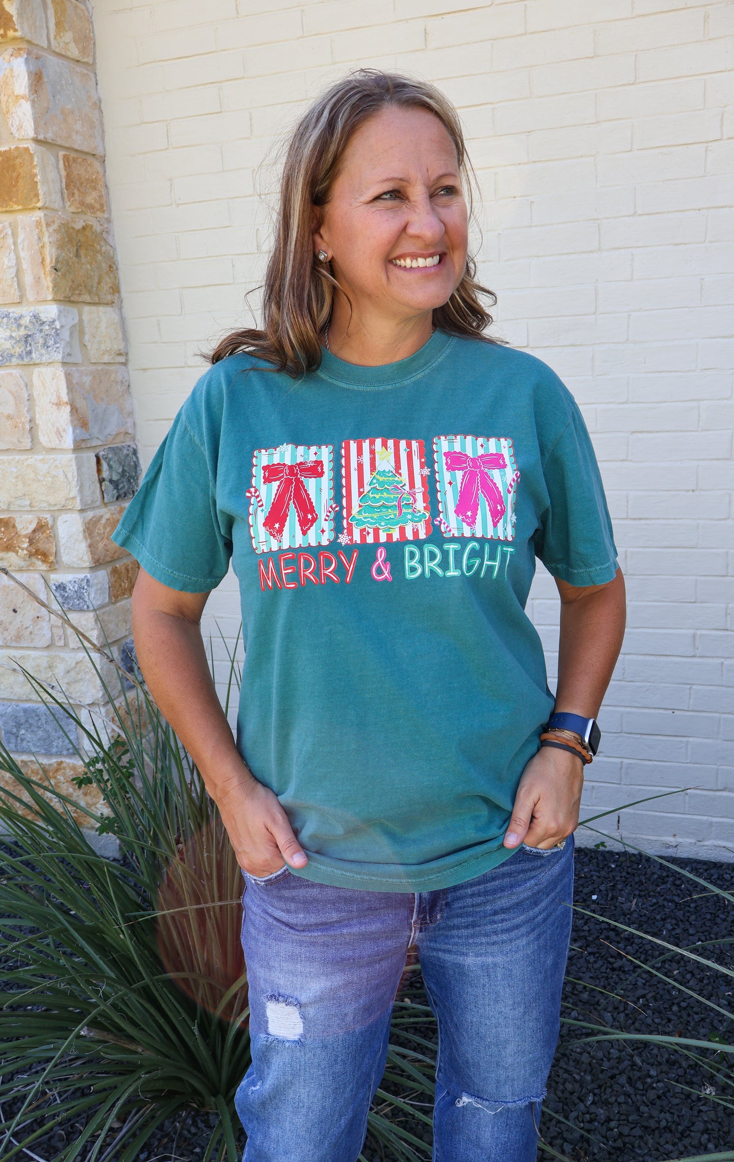 Merry & Bright Bows tee