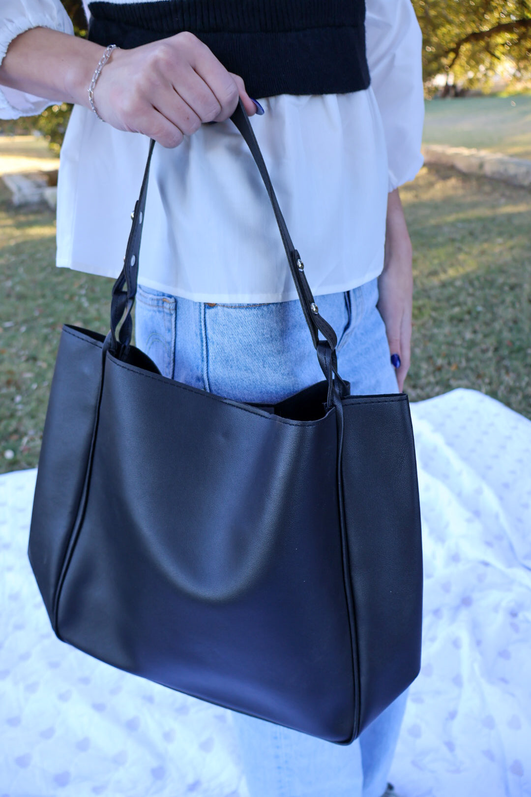 The Lily tote