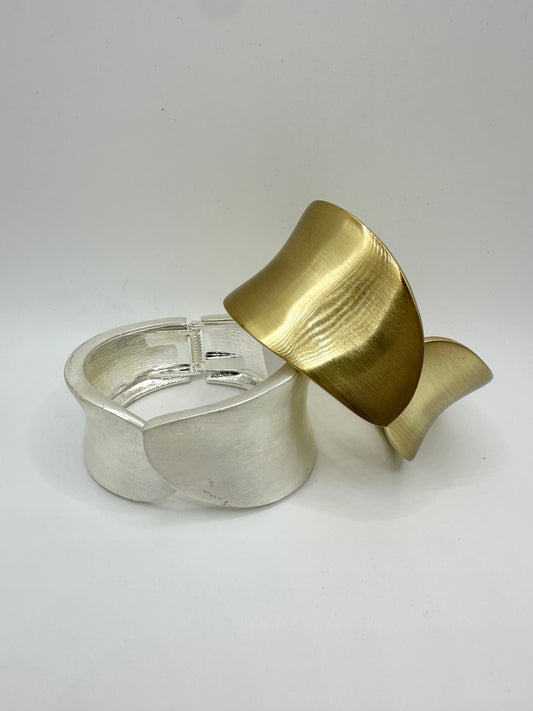 Alora bangle