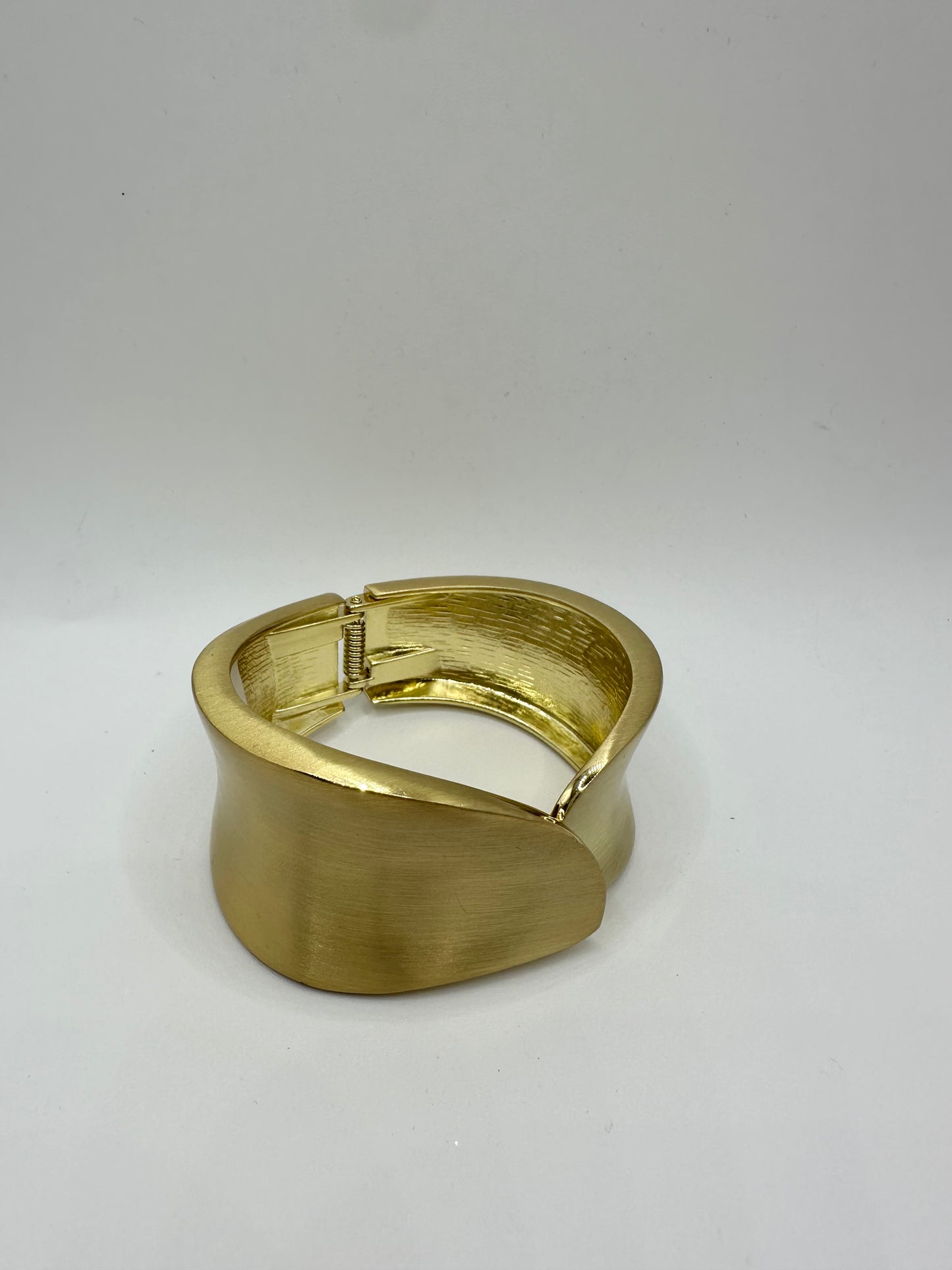 Alora bangle