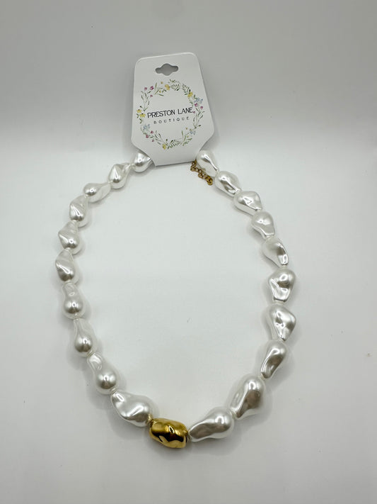 Aubrey Pearl necklace